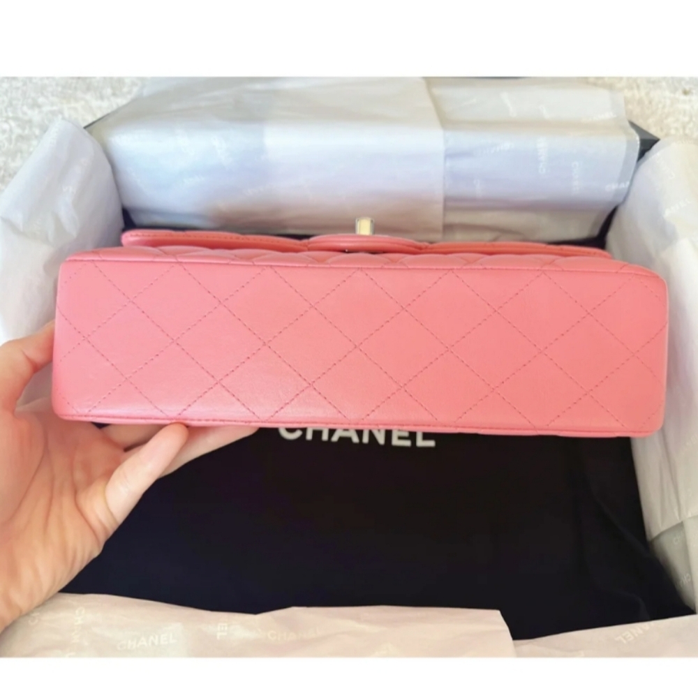 Chanel Lambskin Medium Double Flap - Picture 5 of 10